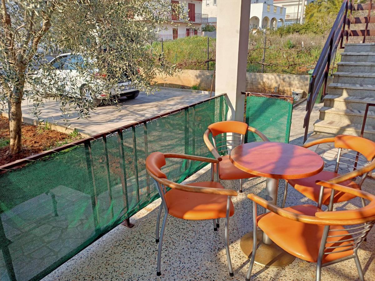 Apartment Tomas,,,Spacious House With Private Parking,Terrace,5G Internet,,,,, Zadar Dış mekan fotoğraf