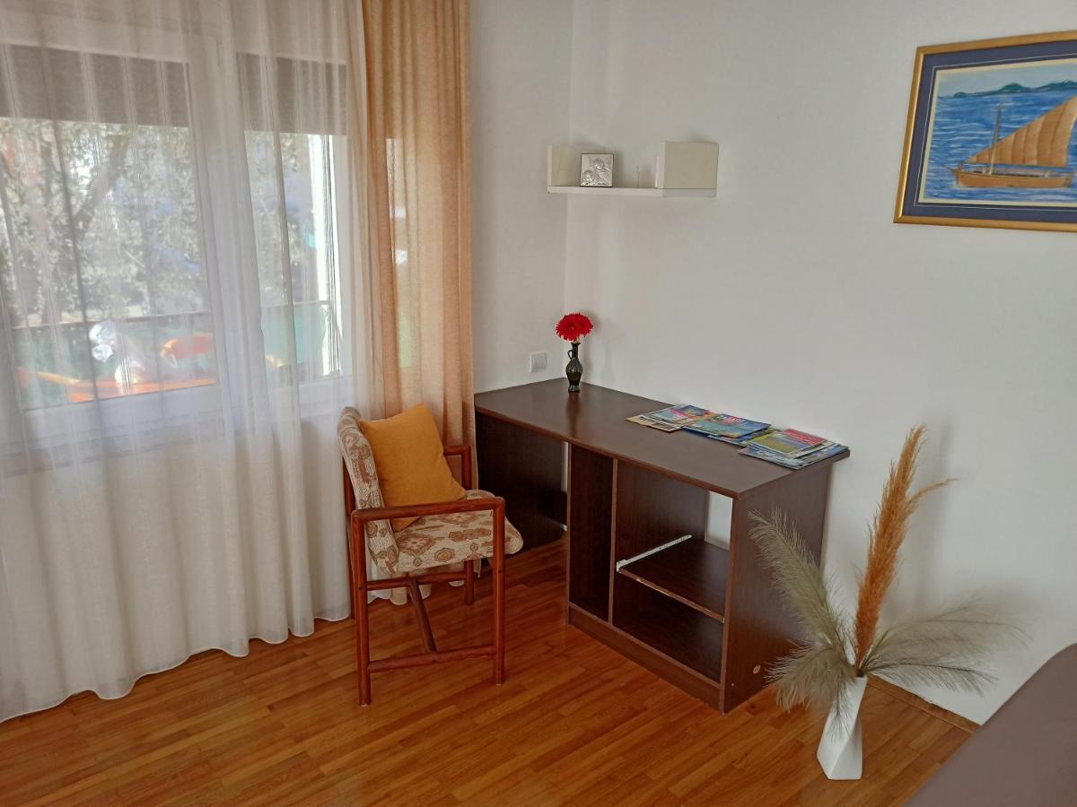 Apartment Tomas,,,Spacious House With Private Parking,Terrace,5G Internet,,,,, Zadar Dış mekan fotoğraf